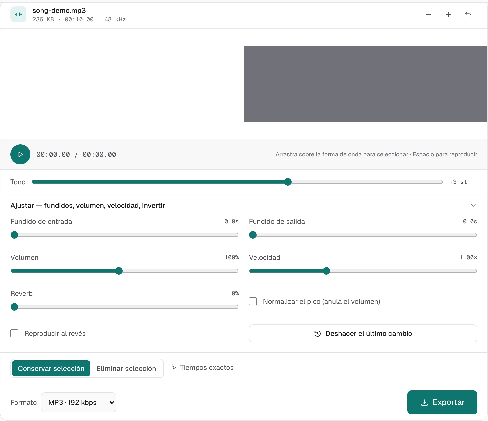 Ajustar está abierto en la misma página. Tono sigue en +3 st y Velocidad en 1.00×. Volumen al 100%, los dos fundidos en 0.0 s, y normalizar el pico desactivado.